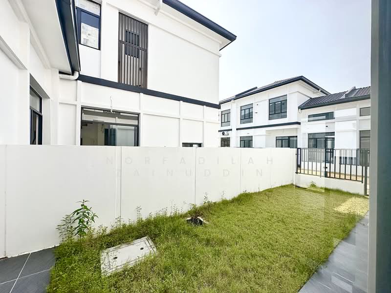 Semi-Detached House for Sale in Kuala Selangor (Selangor) - NORFADILAH ZAINUDDIN - Exterior - PropertyGuru.com.my