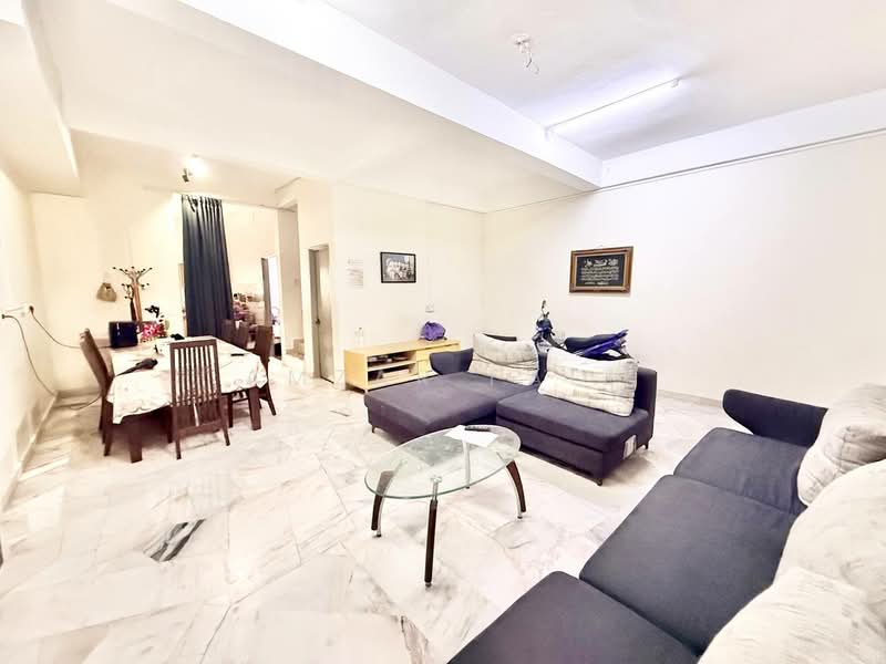 2-storey Terraced House for Sale in Taman Baiduri (Dengkil) - Amzar Faiz - PropertyGuru.com.my