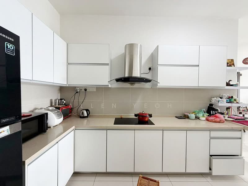 Kondominium untuk Dijual di The Light Linear - Allen Yeoh - Kitchen - PropertyGuru.com.my