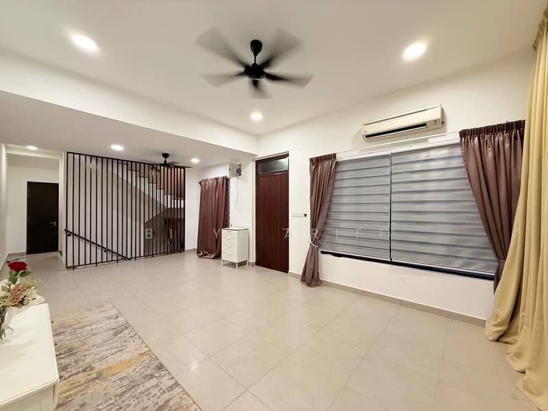 Rumah Teres 3 Tingkat untuk Disewa di Cyberjaya (Selangor) - BILYA ARIFF - Living Room - PropertyGuru.com.my