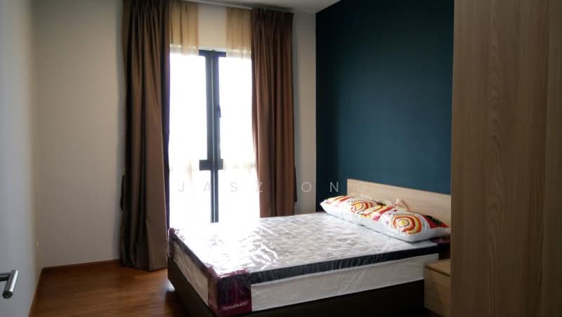 Pangsapuri untuk Dijual di Molek Pine 4 - Jasz Ong - Bedroom - PropertyGuru.com.my