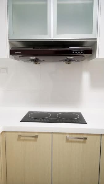 Pangsapuri untuk Dijual di Molek Pine 4 - Jasz Ong - Kitchen - PropertyGuru.com.my