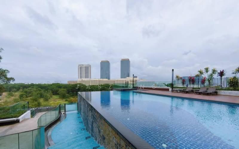 Condominium for Sale at Southkey Mosaic - Jasz Ong - Pool - PropertyGuru.com.my