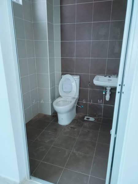 Rumah Teres 1 Tingkat untuk Dijual di Bandar Putera Indah (Batu Pahat) - Jason Sim - Bathroom - PropertyGuru.com.my