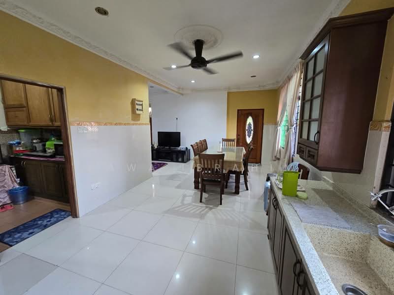 Rumah Banglo untuk Dijual di Nilai Impian (Nilai) - Hawa Ibrahim - Kitchen - PropertyGuru.com.my