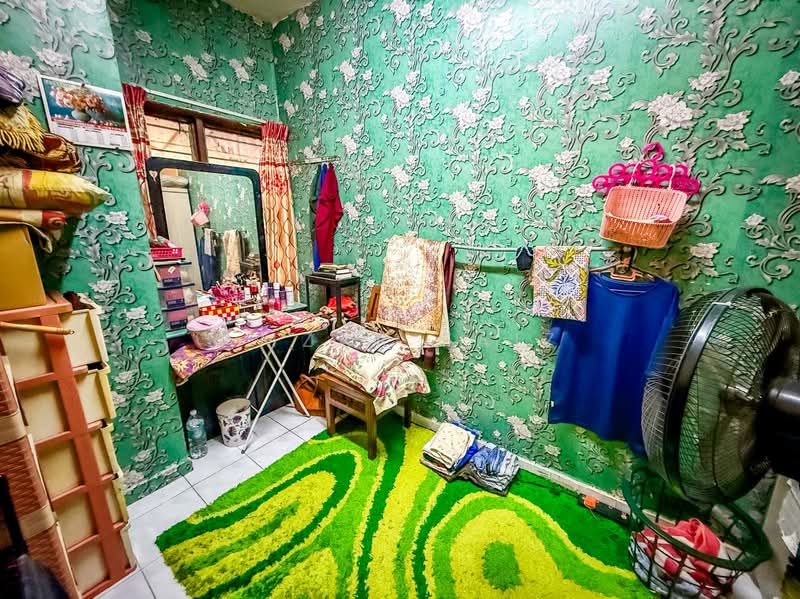 2-storey Terraced House for Sale in Desa Latania (Shah Alam) - Amzar Faiz - PropertyGuru.com.my