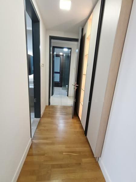 Kondominium untuk Disewa di One Cochrane Residence - Jeff GH Lee - Corridor - PropertyGuru.com.my