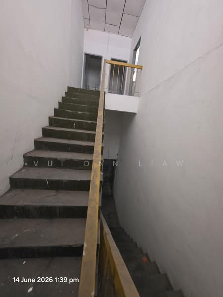 Warehouse for Rent in Kolombong (Kota Kinabalu) - Vui Onn Liaw - Interior - PropertyGuru.com.my
