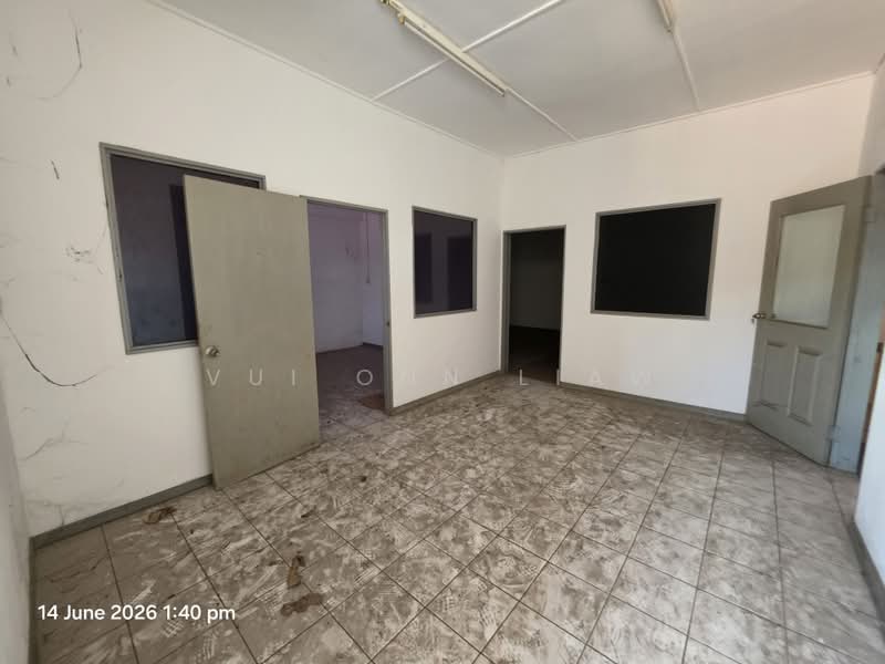Warehouse for Rent in Kolombong (Kota Kinabalu) - Vui Onn Liaw - Interior - PropertyGuru.com.my
