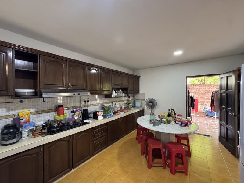 Terraced House for Sale in Petaling Jaya (Selangor) - Azizol . - PropertyGuru.com.my