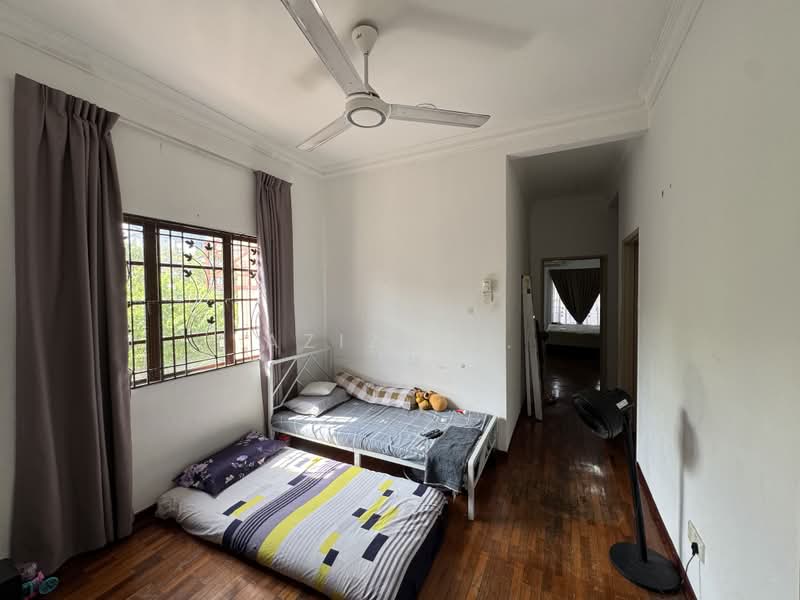 Terraced House for Sale in Petaling Jaya (Selangor) - Azizol . - PropertyGuru.com.my