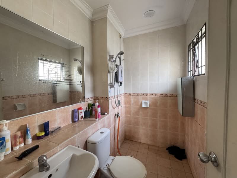 Terraced House for Sale in Petaling Jaya (Selangor) - Azizol . - PropertyGuru.com.my