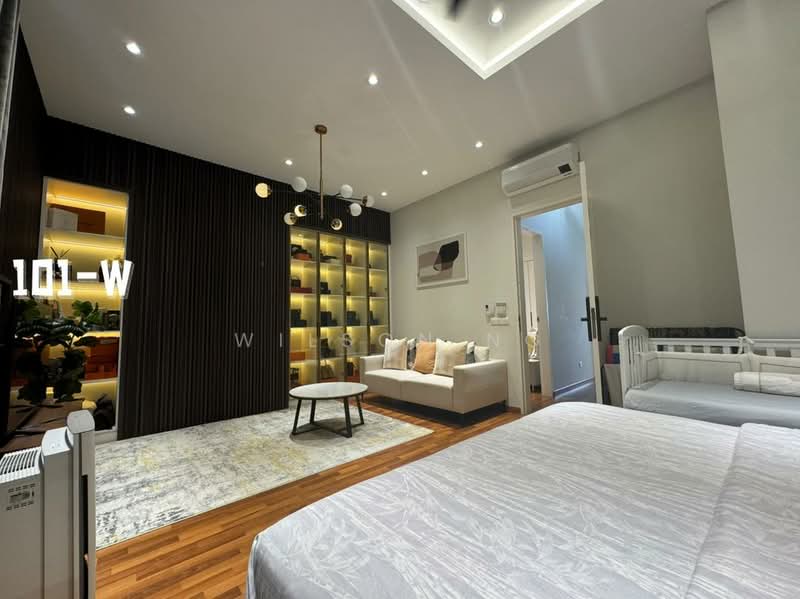 2-storey Terraced House for Sale in Setia Alam (Selangor) - Wilson Ng - Living Room - PropertyGuru.com.my