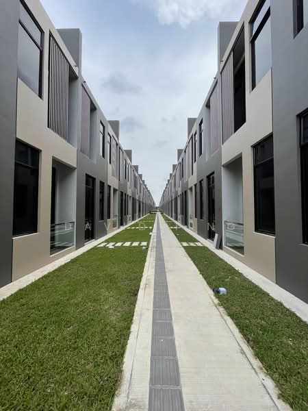 2-storey Terraced House for Sale in Puteri Harbour (Iskandar Puteri (Nusajaya)) - David Ting - Exterior - PropertyGuru.com.my