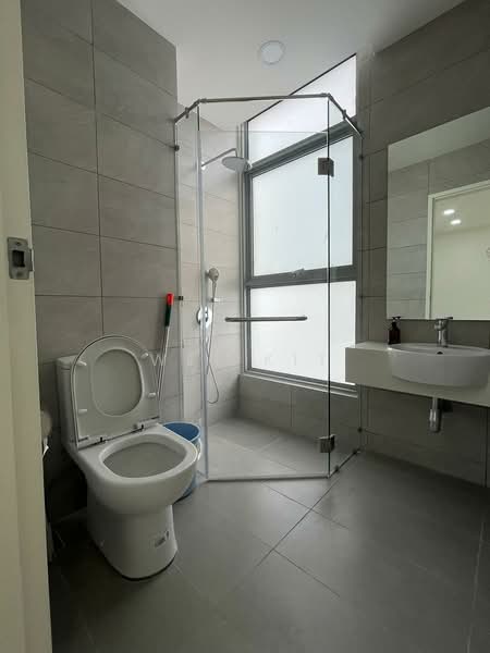 Service Residence for Rent at Dorsett Waterfront Subang - Wei Kit - Bathroom - PropertyGuru.com.my