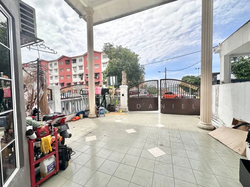 Rumah Teres 2 Tingkat untuk Dijual di Bandar Baru Selayang Fasa 2b (Selayang) - Ashraff Daniel - Exterior - PropertyGuru.com.my