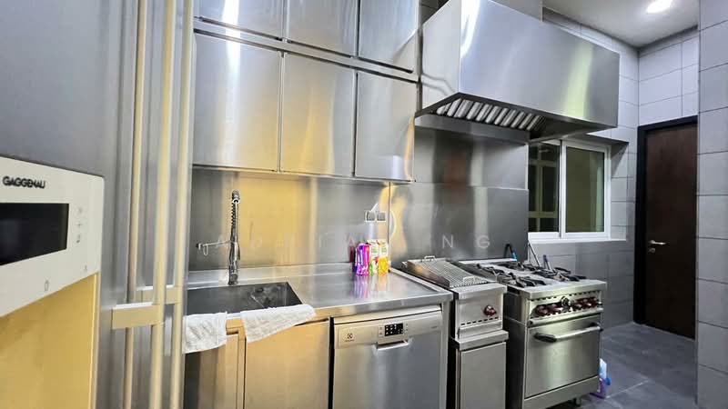 Kondominium untuk Disewa di The Pearl KLCC - Adrian Ng - Kitchen - PropertyGuru.com.my
