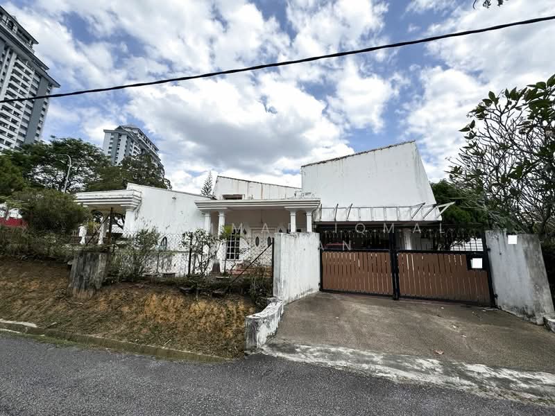 Rumah Banglo untuk Dijual di Seksyen 16 (Petaling Jaya) - Muhammad Iqmal Rahiman - Exterior - PropertyGuru.com.my