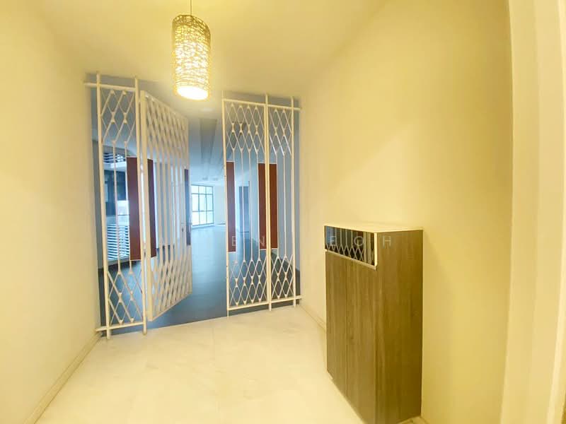 Kondominium untuk Dijual di Setia V Residences - Allen Yeoh - Entrance - PropertyGuru.com.my