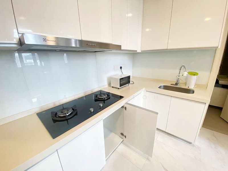 Kondominium untuk Dijual di Setia V Residences - Allen Yeoh - Kitchen - PropertyGuru.com.my