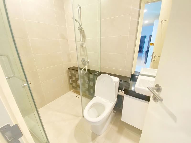 Kondominium untuk Dijual di Setia V Residences - Allen Yeoh - Bathroom - PropertyGuru.com.my