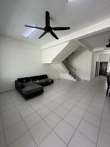 2-storey Terraced House for Rent in Taman Scientex Utama (Senai) - Serine Tan - Living Room - PropertyGuru.com.my