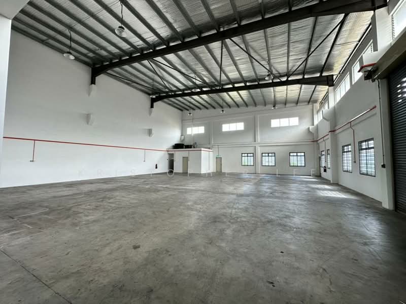 Kilang untuk Dijual di Taman Desa Cemerlang (Ulu Tiram) - Kristopher Lee - PropertyGuru.com.my