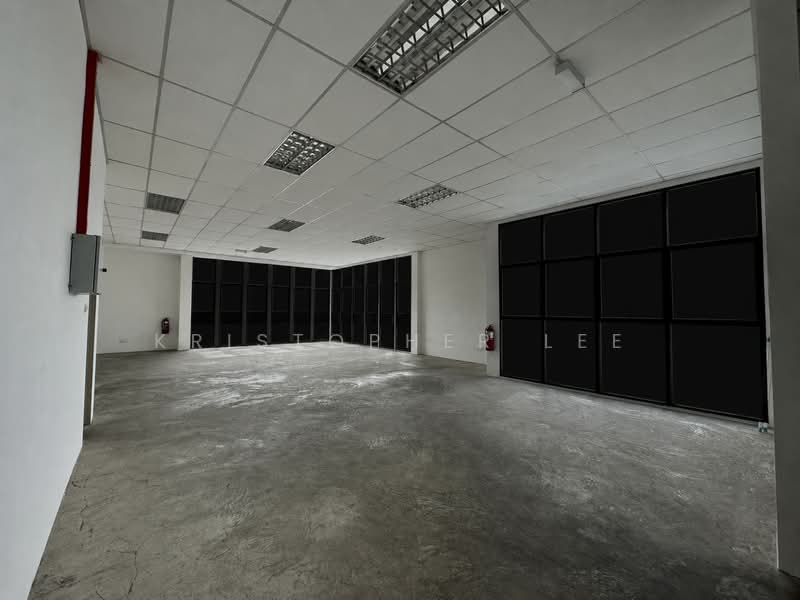 Kilang untuk Dijual di Taman Desa Cemerlang (Ulu Tiram) - Kristopher Lee - PropertyGuru.com.my