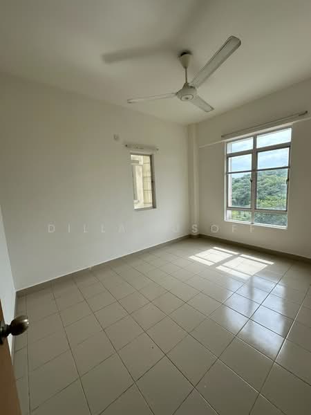 Kondominium untuk Dijual di Desaria Villa - DILLA YUSOFF - PropertyGuru.com.my