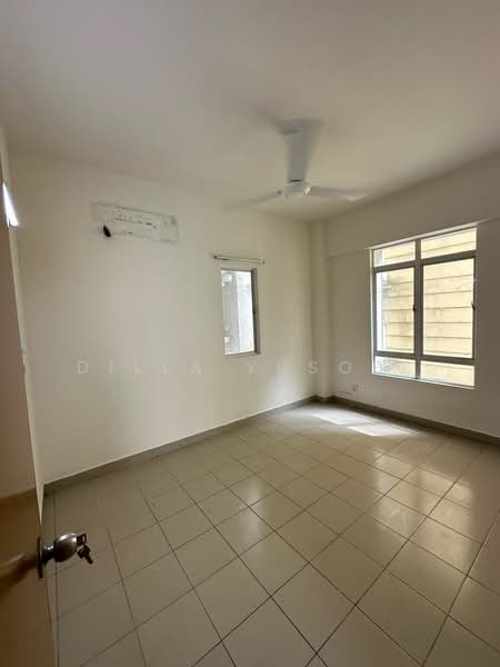 Kondominium untuk Dijual di Desaria Villa - DILLA YUSOFF - PropertyGuru.com.my