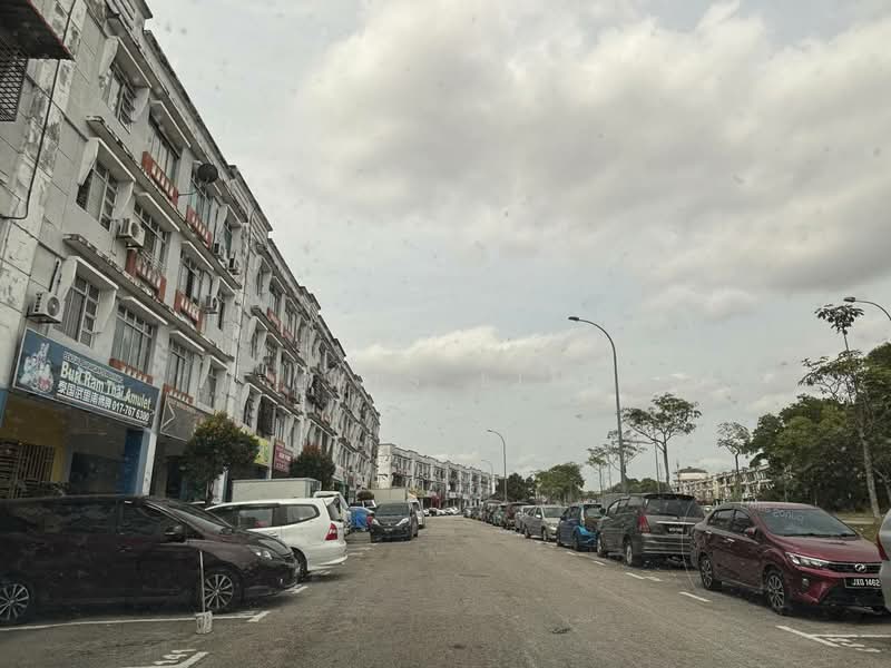 Shop for Sale in Taman Ehsan Jaya (Ulu Tiram) - Luis Lim - Exterior - PropertyGuru.com.my