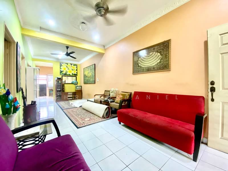 Rumah Teres 1 Tingkat untuk Dijual di Taman Pelangi Semenyih (Semenyih) - Ashraff Daniel - PropertyGuru.com.my