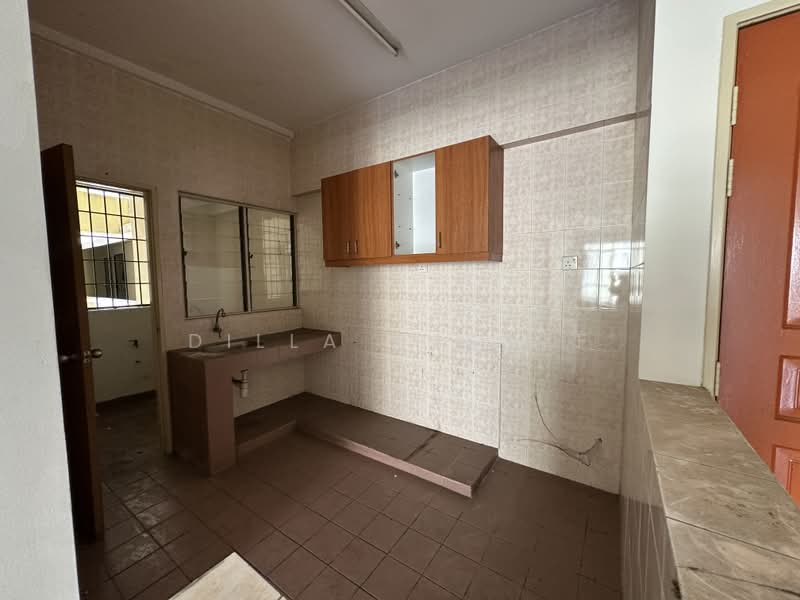 Condominium for Sale at Desaria Villa - DILLA YUSOFF - PropertyGuru.com.my
