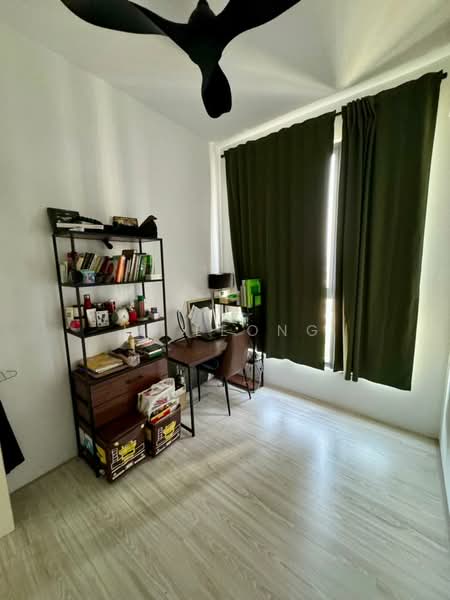 Service Residence for Sale at Lexa Residence @ The Quartz WM - JK Leong - Study - PropertyGuru.com.my