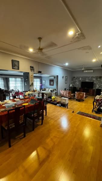 Bungalow House for Sale in Taman Bukit Pantai (Bangsar) - Yoong CF - Living Room - PropertyGuru.com.my