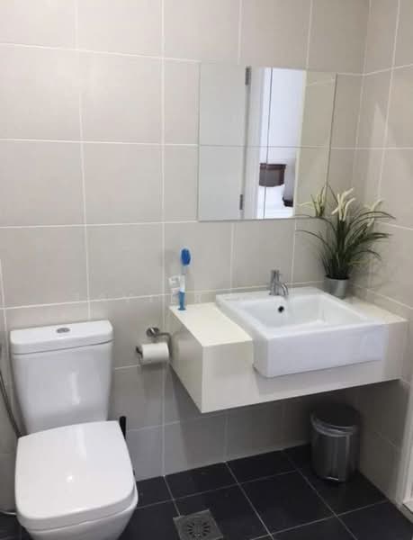 Service Residence for Rent at Meridin Suites @ The Meridin - ZAVIER KHOO - Bathroom - PropertyGuru.com.my