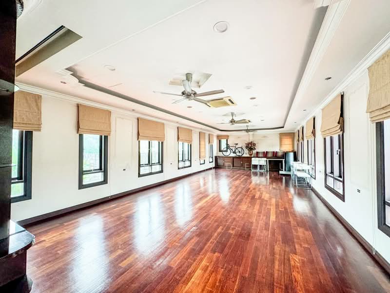 Bungalow for Sale in Titiwangsa (Kuala Lumpur) - Ibrahim Iderus - Living Room - PropertyGuru.com.my