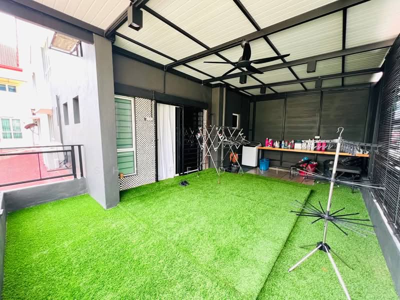 Rumah Teres 3 Tingkat untuk Dijual di Taman Ayer Panas (Setapak) - Ashraff Daniel - Balcony - PropertyGuru.com.my