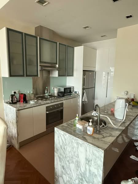 Servis Apartment untuk Disewa di Straits Quay (The Suites at Waterside) - Chan Yi Shen - Kitchen - PropertyGuru.com.my