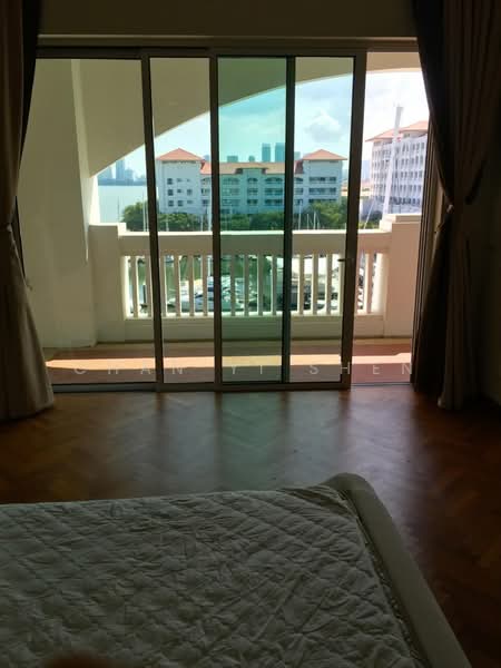 Servis Apartment untuk Disewa di Straits Quay (The Suites at Waterside) - Chan Yi Shen - Bedroom - PropertyGuru.com.my
