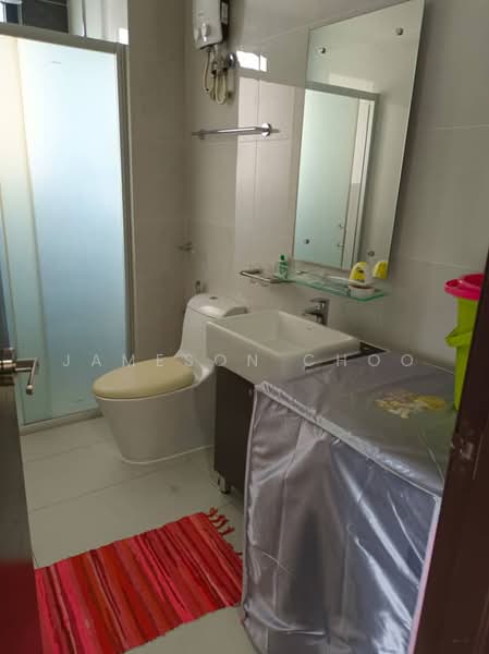 Condominium for Rent at Bay Point @ Country Garden Danga Bay - Jameson Choo - Bathroom - PropertyGuru.com.my