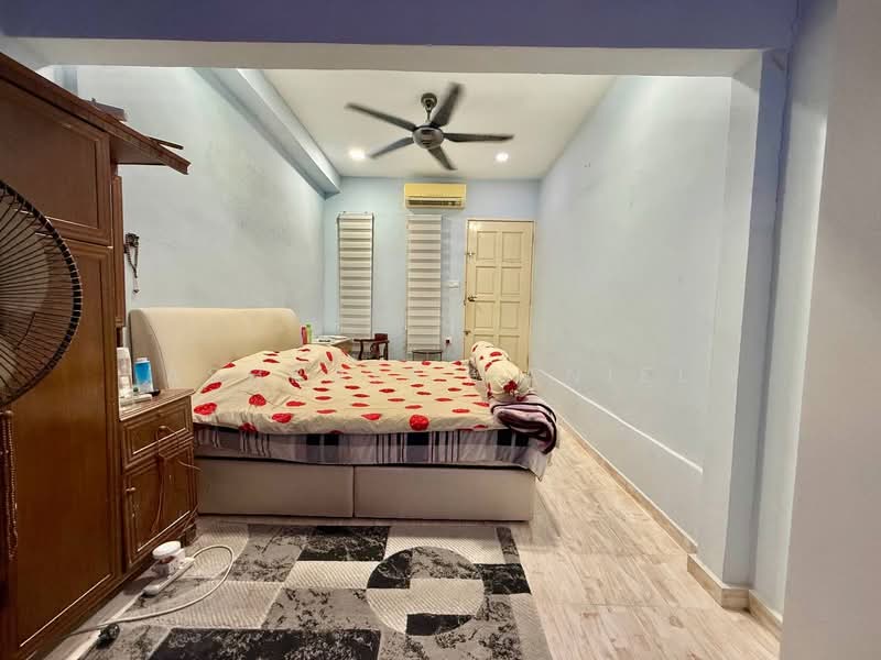Rumah Teres 2 Tingkat untuk Dijual di Taman Perindustrian Selayang Indah (Batu Caves) - Ashraff Daniel - PropertyGuru.com.my