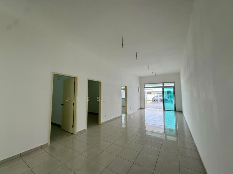 Rumah Teres 1 Tingkat untuk Disewa di Kulai (Johor) - Jessie Tan - Living Room - PropertyGuru.com.my