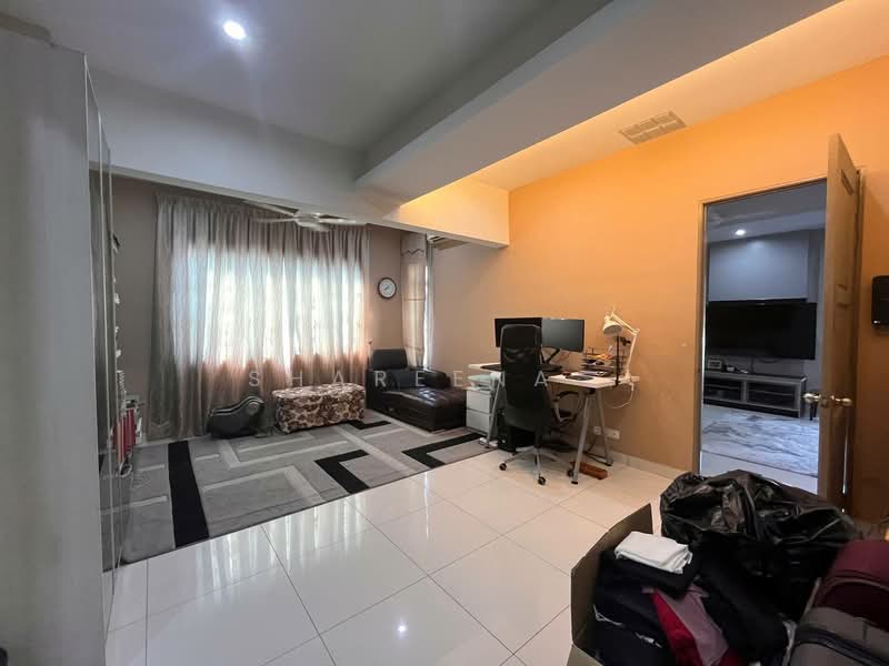 Rumah Berkembar untuk Dijual di D'Kayangan (Shah Alam) - Shareena . - PropertyGuru.com.my