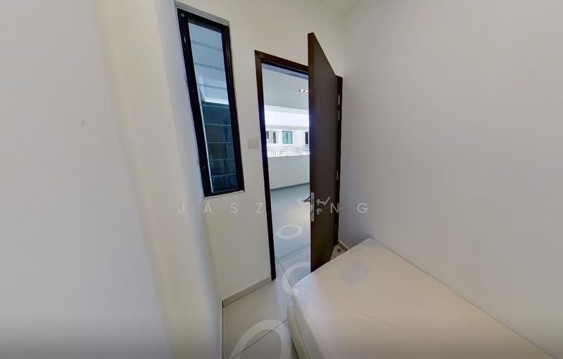 Service Residence for Sale at Ponderosa Lakeside Apartment - Jasz Ong - Interior - PropertyGuru.com.my