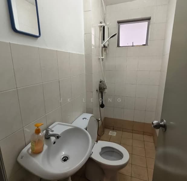 Service Residence for Sale at Casa Subang - JK Leong - Bathroom - PropertyGuru.com.my