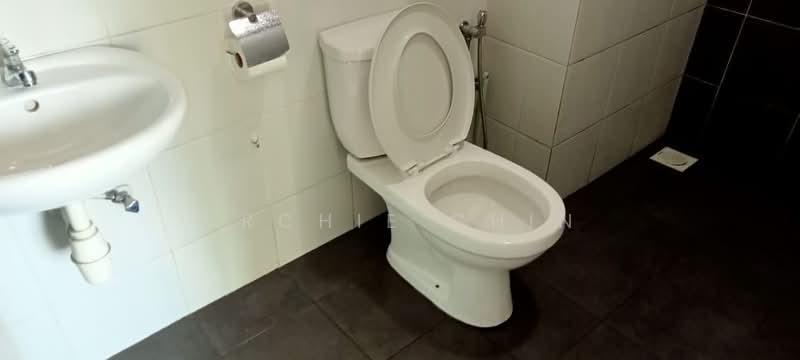 Service Residence for Rent at The Zizz @ Damansara North - Archie Chin - Bathroom - PropertyGuru.com.my