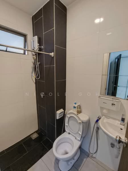 Service Residence for Sale at Seasons Garden Residences - Nicole Goh - Bathroom - PropertyGuru.com.my