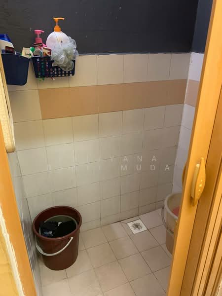 Pangsapuri untuk Dijual di Pangsapuri Sri Meranti - Faliyana binti Muda - PropertyGuru.com.my