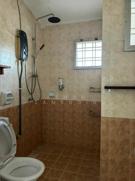 2-storey Terraced House for Rent in Shah Alam (Selangor) - Asman Samsudin - Bathroom - PropertyGuru.com.my